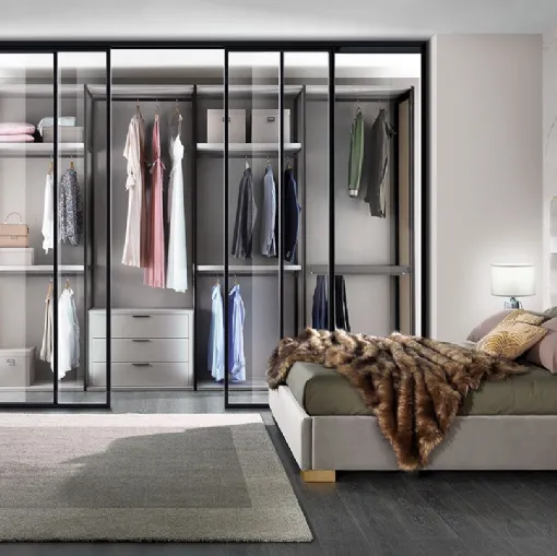 Cabina Armadio Evolution in laccato con fianchi in vetro di Mobil Più