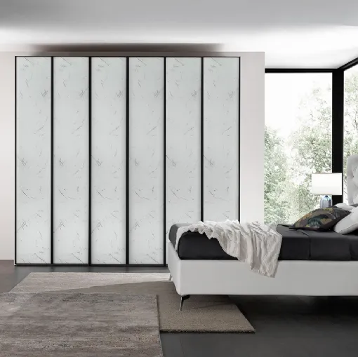 Armadio Evolution in vetro effetto marmo bianco di Mobil Più