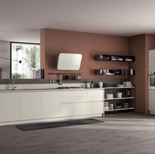 Cucina su misura Evolution in laccato Bianco opaco e Concrete Jersey di Scavolini