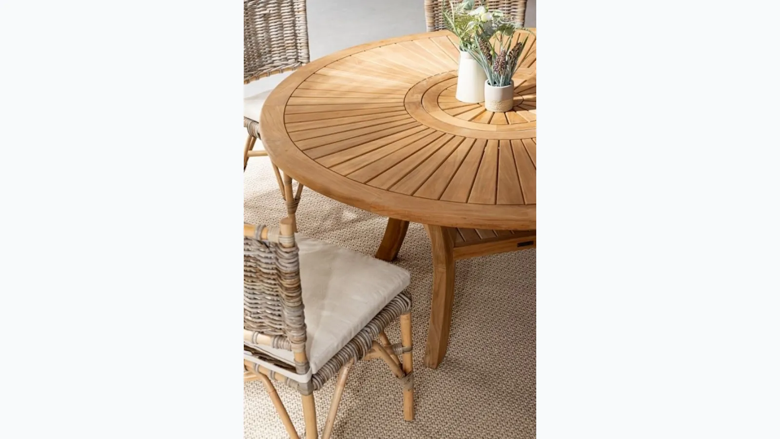 Tavolo rotondo in teak Maryland di Bizzotto