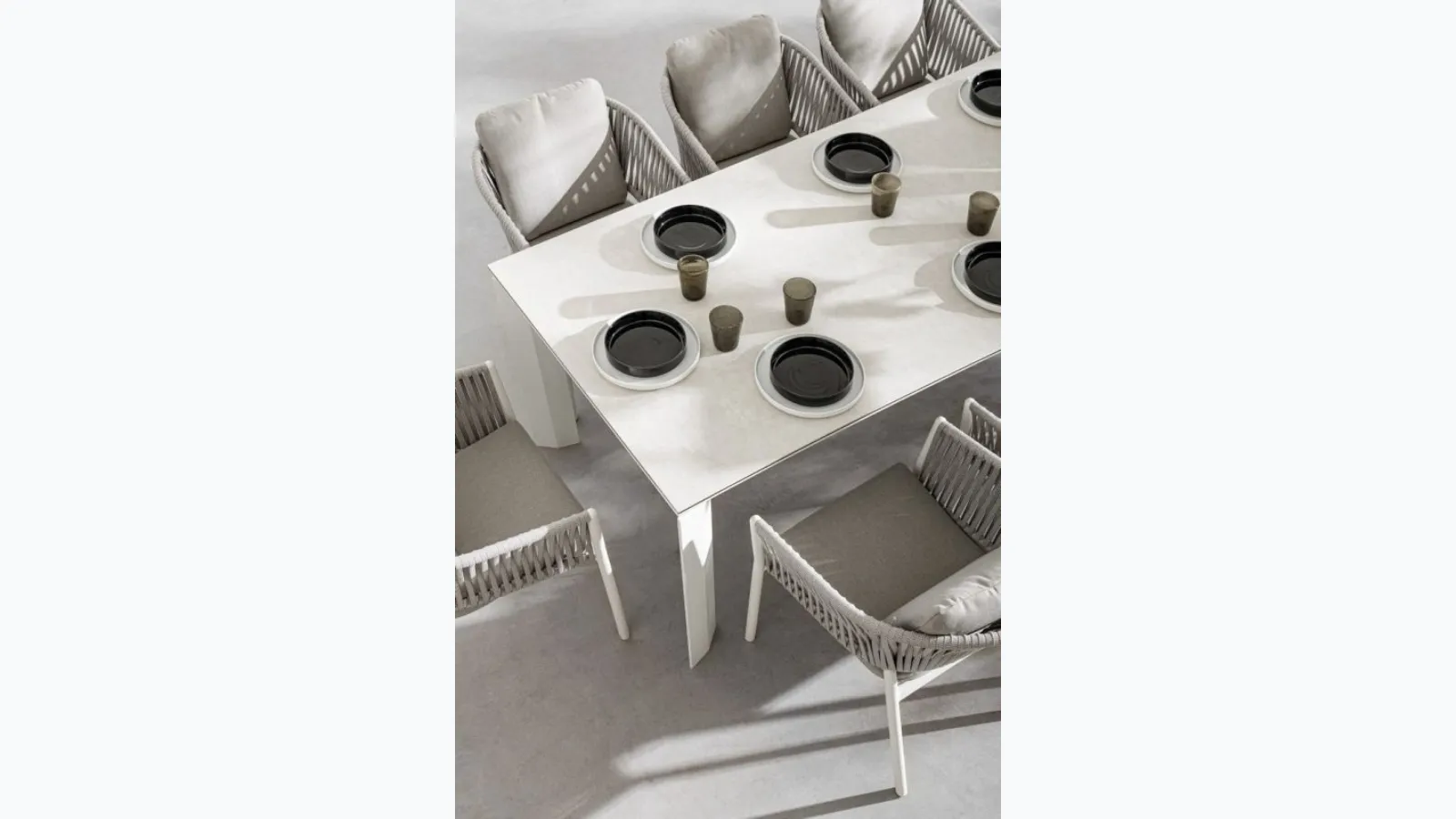 Tavolo Otavio in ceramica di Bizzotto